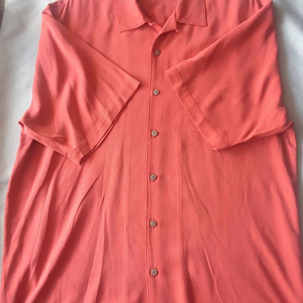 Tommy Bahama men shirt 100% silk size L